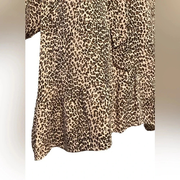 Joie Silk Animal Print Shirt Sleeve Blouse - Picture 4 of 11